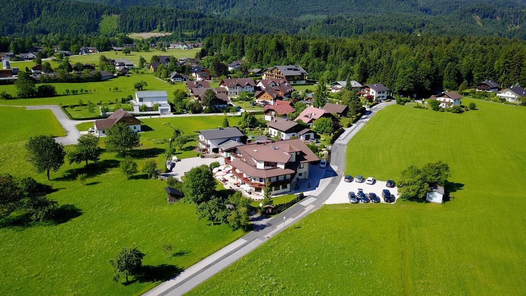 Pension Schloemmer Санкт Гилген Екстериор снимка